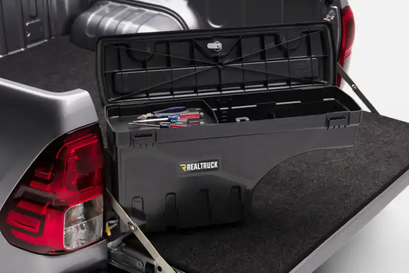 UnderCover 05-20 Toyota Tacoma Drivers Side Swing Case - Black Smooth Popular
